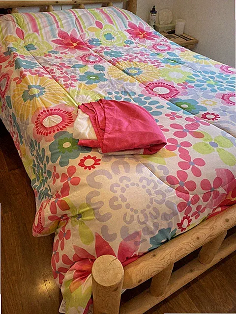 Comforter Bedskirt Set FULL DOUBLE SIZE BED Flower Power PINK BLUE GREEN YELLOW