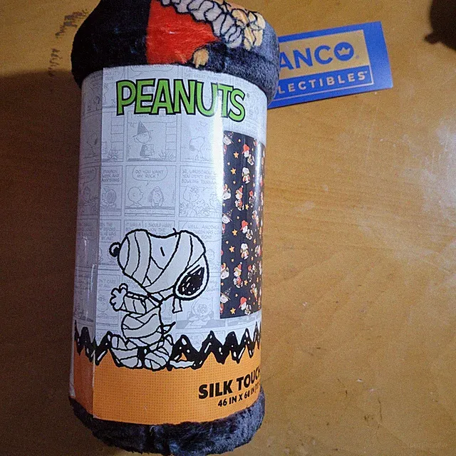 Franco Collection Halloween Peanuts 46"x60" Silk Touch Throw *new*