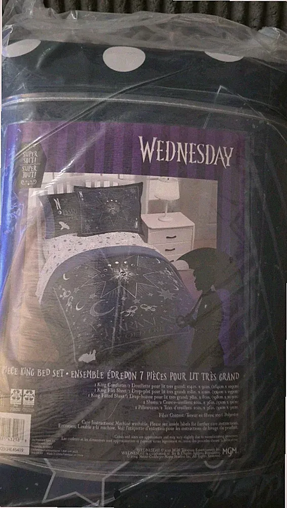 Jay Franco Wednesday Addams Bedding Set, 7 Pc King Size, New