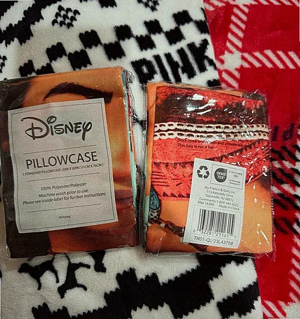 Moana Pillowcases Standard Set of 4 Jay Franco Bedding 20" x 30" New Sealed