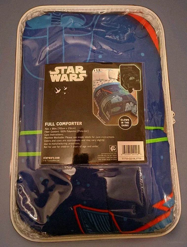 New Jay Franco GLOW IN THE DARK Star Wars Full Size Comforter